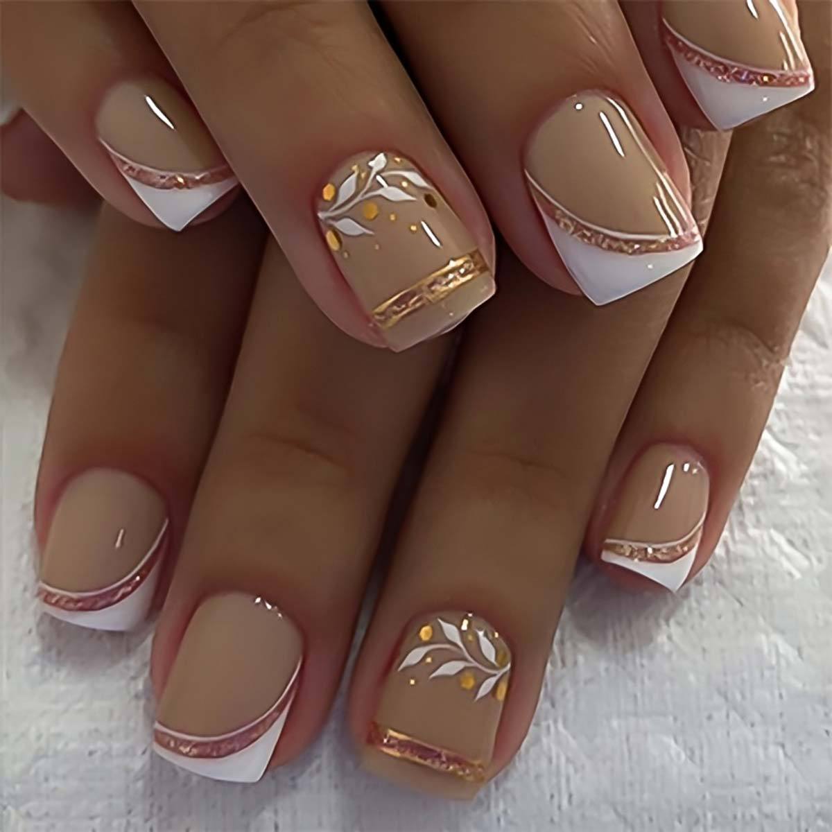 Faux ongles carrés courts, fle - Embroidery Embellishments avis et prix